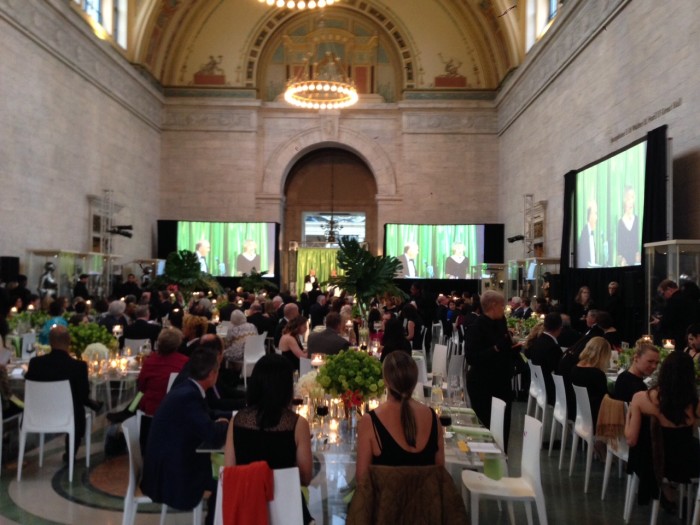 Physicians, artists, and sponsors enjoy a black-tie dinner at the Detroit Institute of Arts. Photo credit: Jason Keech
