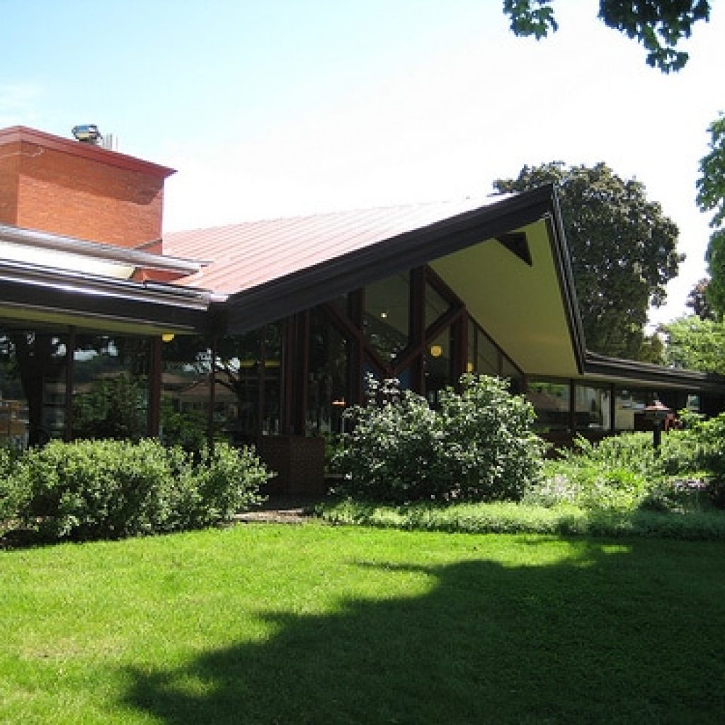 Lake Geneva Public Library, Wisconsin