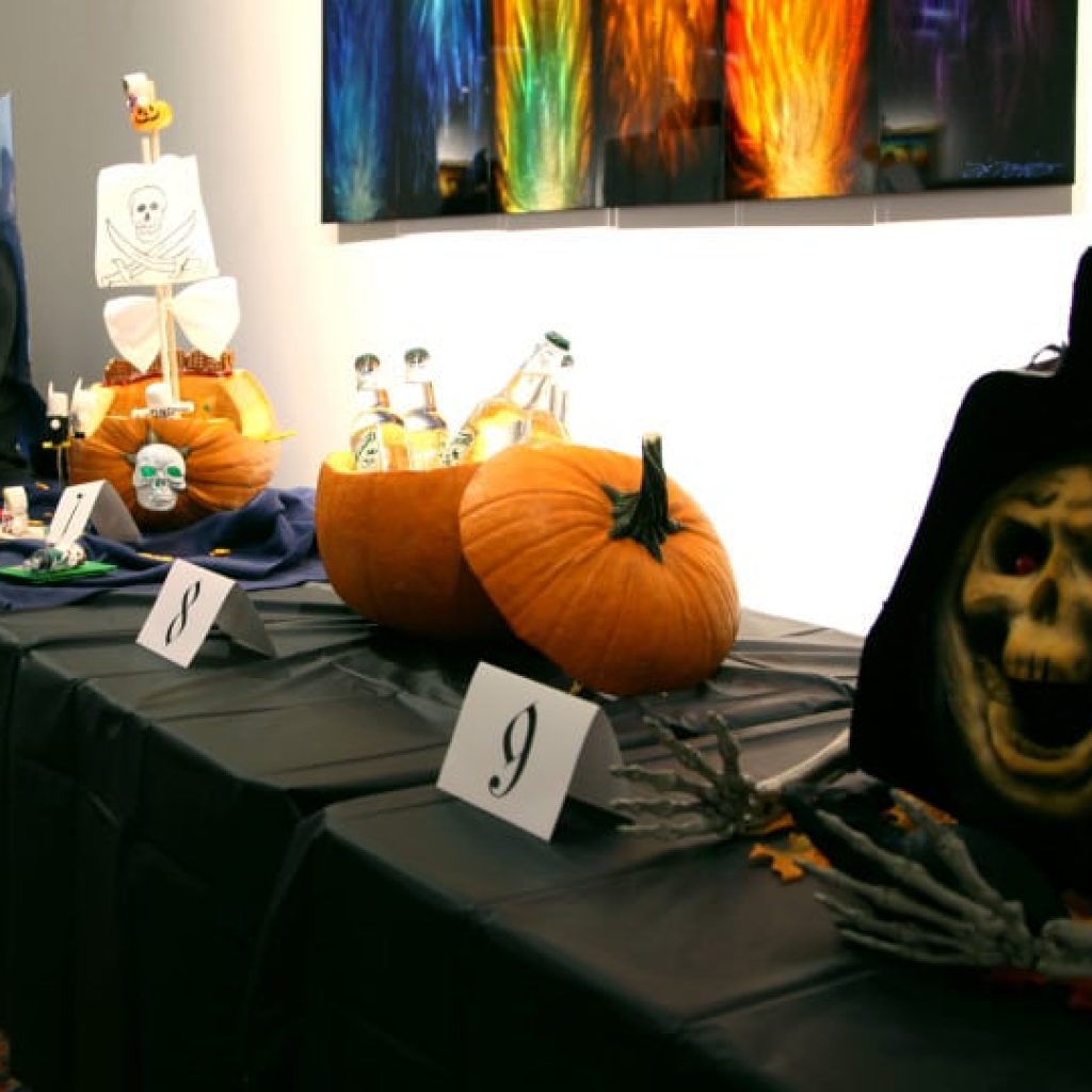 pumpkin carving contest