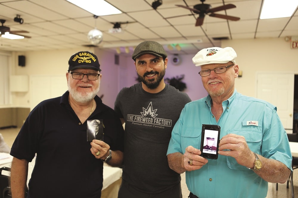 Lebo meets with veterans at a creative workshop in Pompano Beach, Florida.