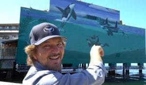 Eddie Vedder approves of the latest Whaling Wall.