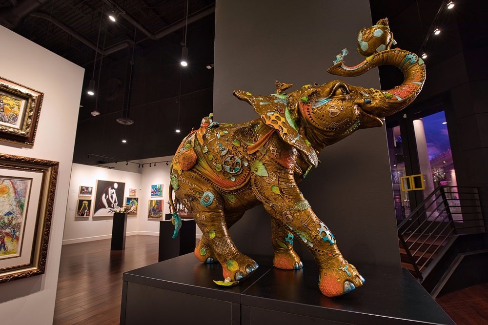 A bronze elephant named “Bobby” by acclaimed sculptor Nano Lopez welcomes guests to the new Park West Fine Art Museum & Gallery in Las Vegas.