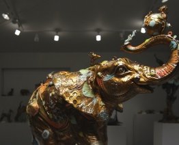 Watch Artist Nano Lopez Transform Clay into Unforgettable Bronze Sculptures